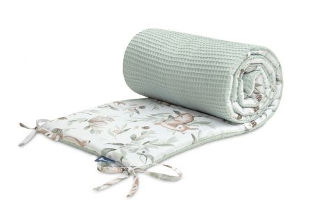 SENSILLO SENSILLO Mantinel do postýlky waffle DEERS MINT 180x30 cm