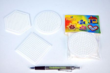 Lowlands Podložka na zažehlovací korálky Hama MIDI- kolečko,čtverec,šestiúhelník plast 3ks v sáčku 9x9cm