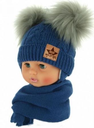 BABY NELLYS Zimní čepička s šálou - chlupáčkové bambulky - tmavě modrá, šedé bambulky, 68-86 (6-18m)