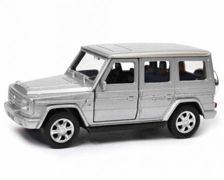 Welly Mercedes Benz G-Class stříbrný 1:34