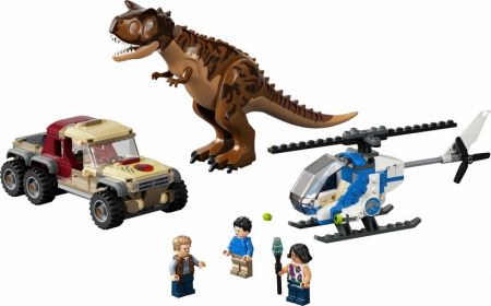 LEGO - 76941 Jurassic World ™ Dinosauria honička s carnotaurem