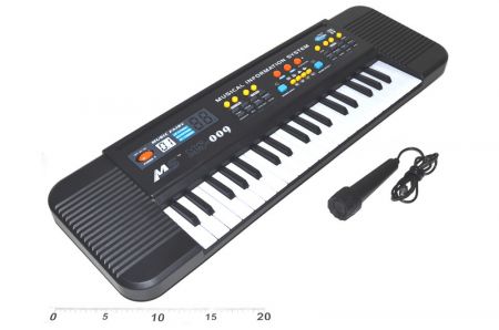 WIKY - Piano s mikrofonem