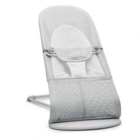 Ergonomické lehátko BabyBjörn Balance Soft Mesh šedý rám/stříbrné