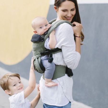 ERGOBABY NOSÍTKO OMNI 360 -  Khaki Green